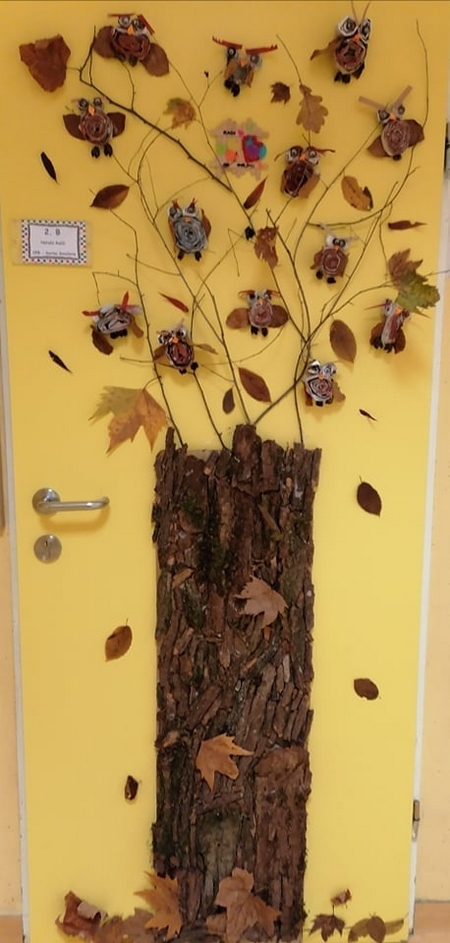 Ustvarili smo si gozdno dekoracijo na vratih – oktober 2021